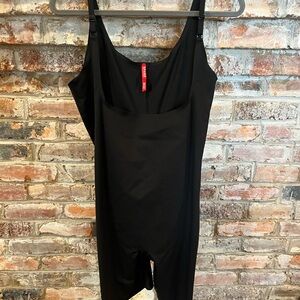 SPANX Thinstincts Open Bust Mid-Thigh Shapewear Body Suit Sz 2X Black